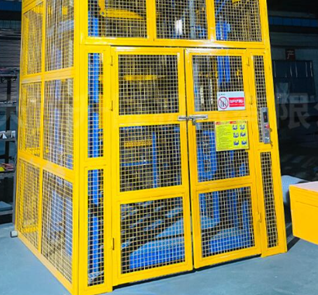 梅里斯达斡尔族货梯可以安装在室外吗